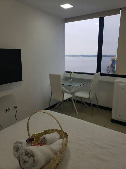 Ecusuites Habitacion Independiente Puerto Santa Ana Guayaquil 0*,